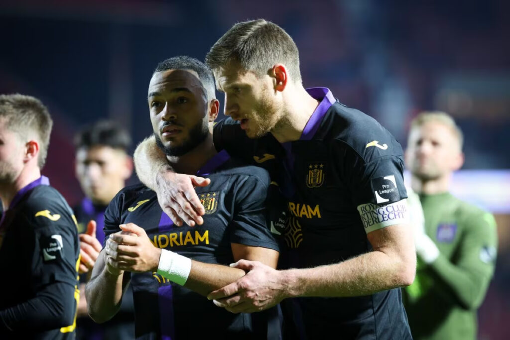 ΤΟ ΔΥΝΑΤΟ ΣΗΜΕΙΟ ΤΗΣ ΗΜΕΡΑΣ