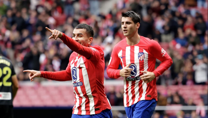 Η μεταμόρφωση, η αδιάφορη και η βαριά φανέλα