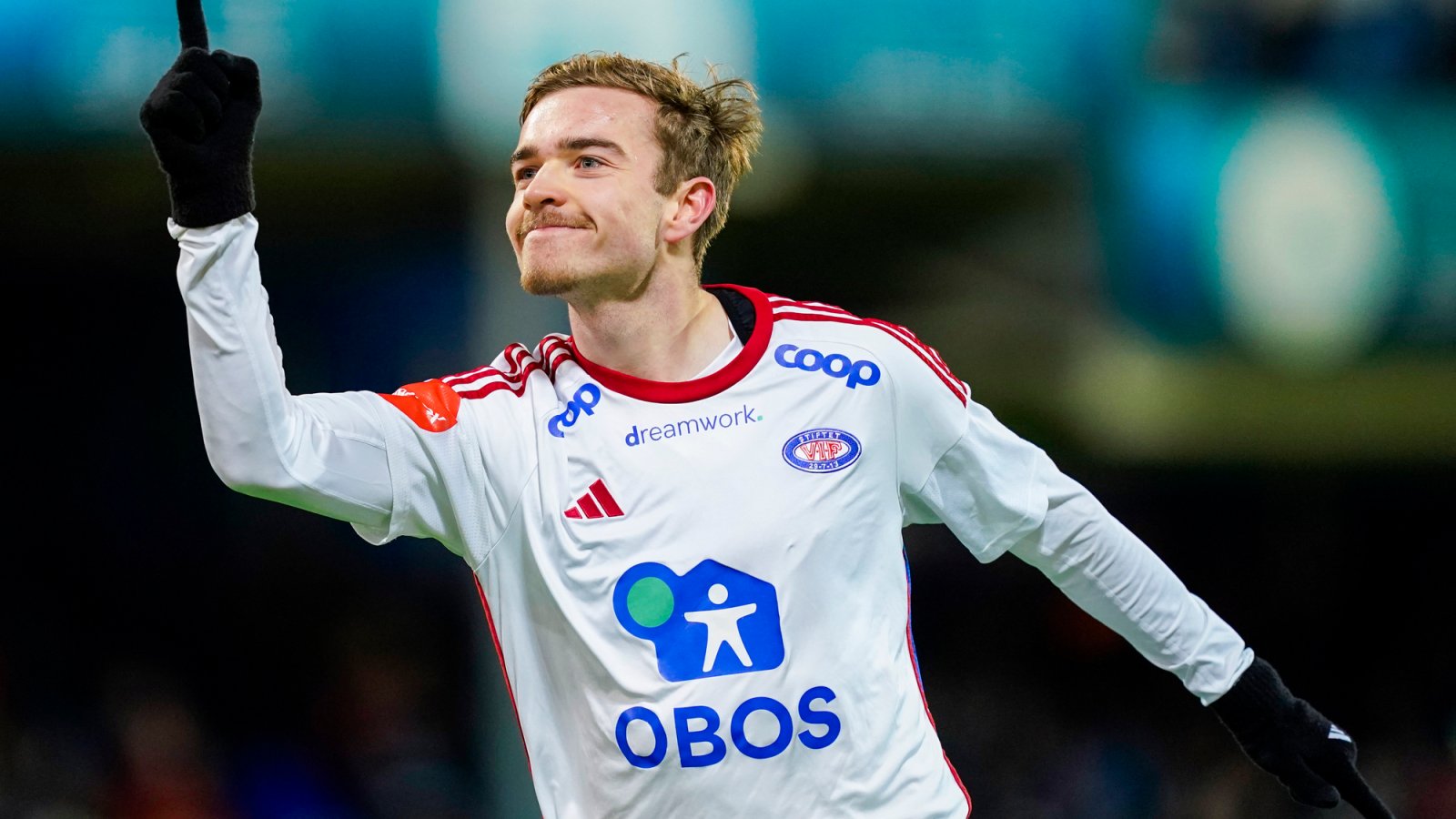 valerengka-kristiansoynt-101223