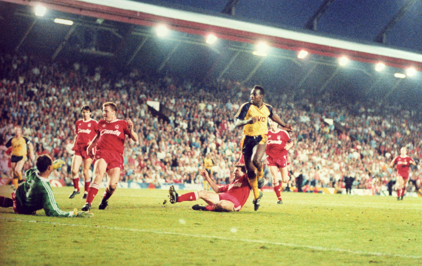 Λίβερπουλ - Άρσεναλ 1989, το γκολ του Τόμας