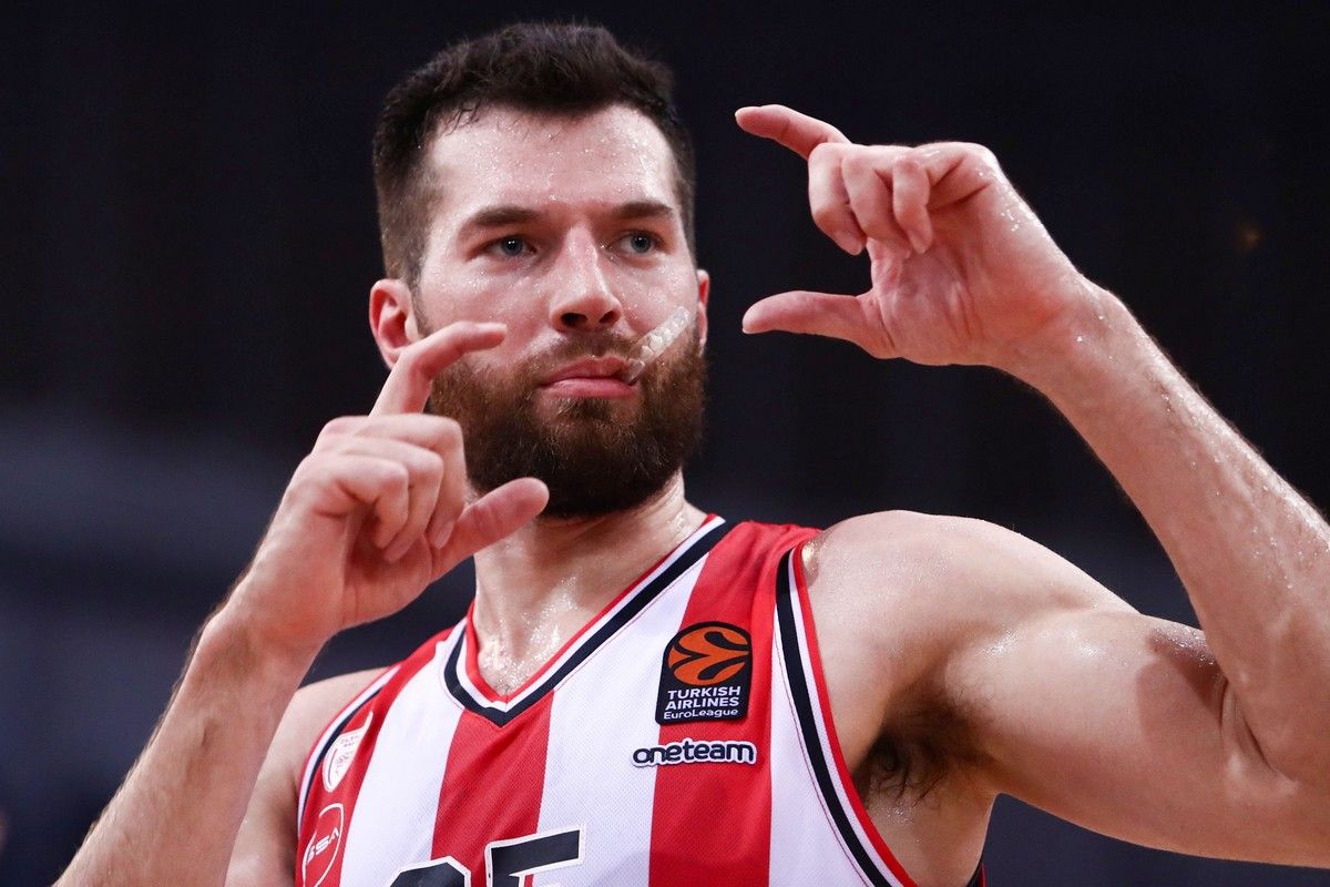 ΟΛΥΜΠΙΑΚΟΣ - AΡΜΑΝΙ ΜΙΛΑΝΟ Live Streaming 02/01