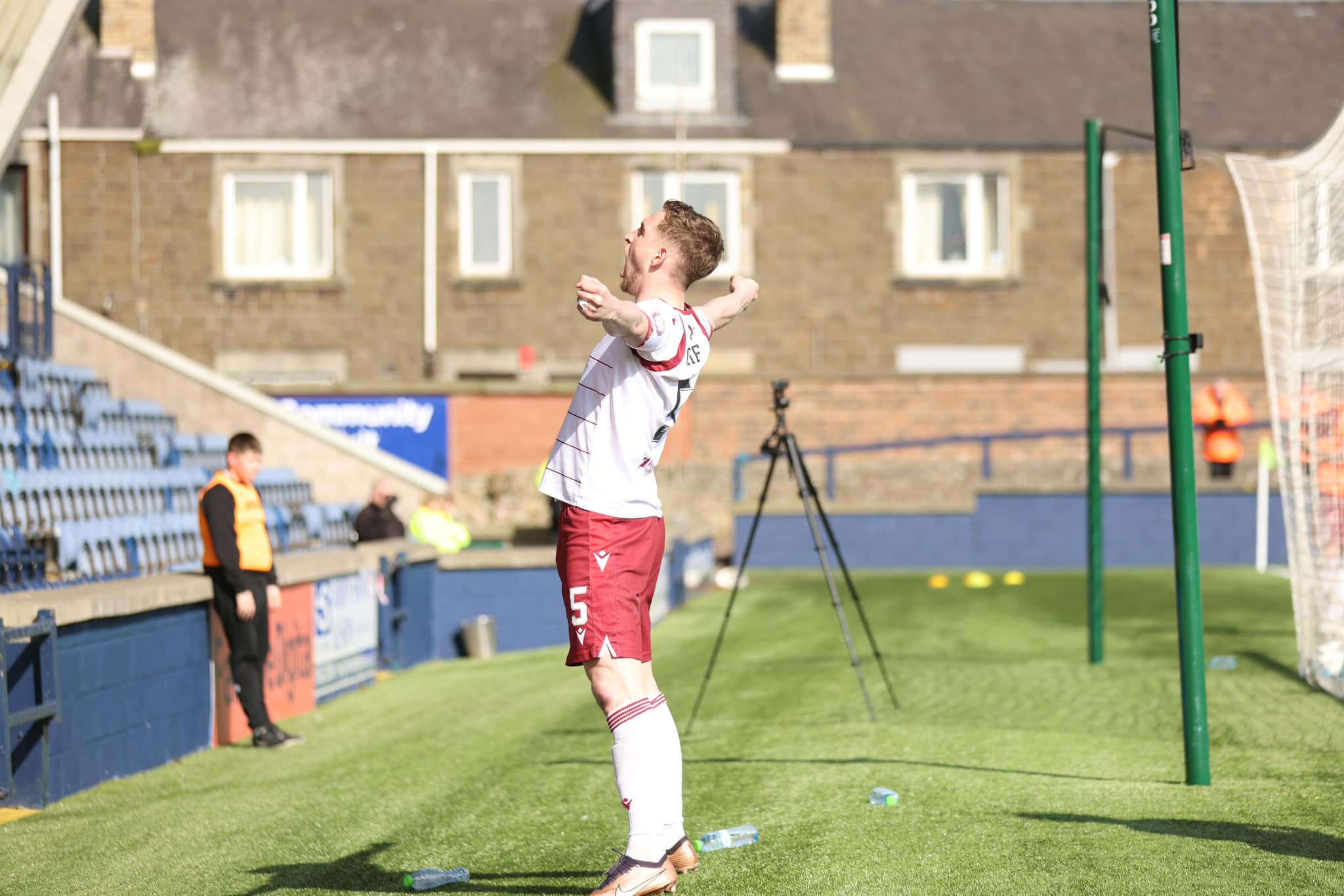 armprooyth-reith-rovers-131223