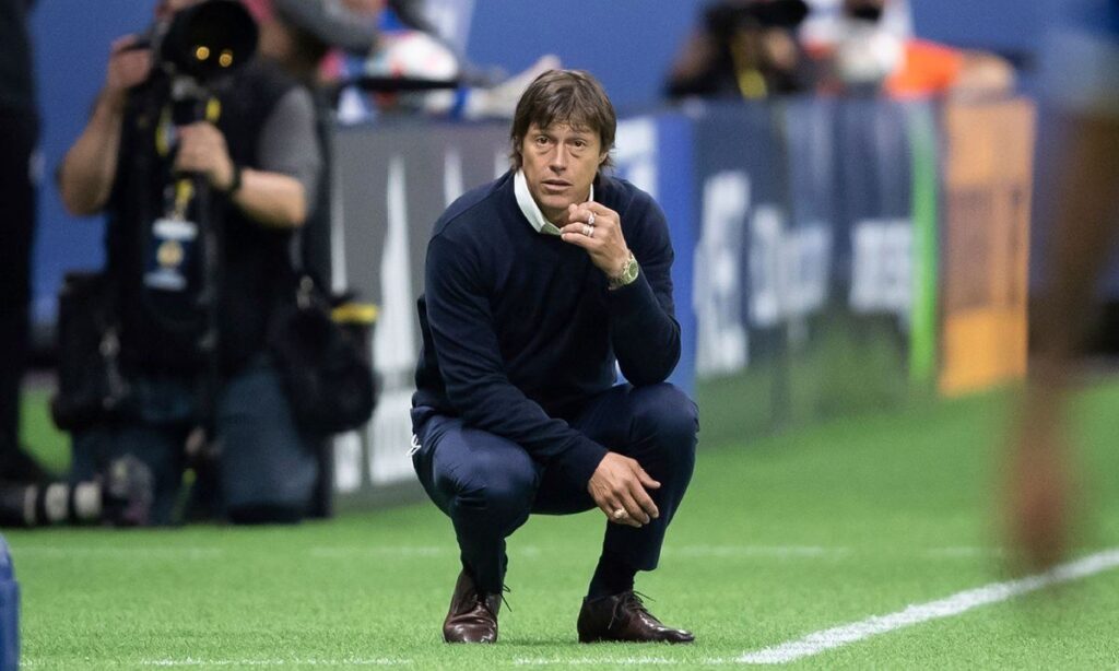 Άχαστος ο Ματίας Αλμέιδα στα παιχνίδια με τον Άρη.