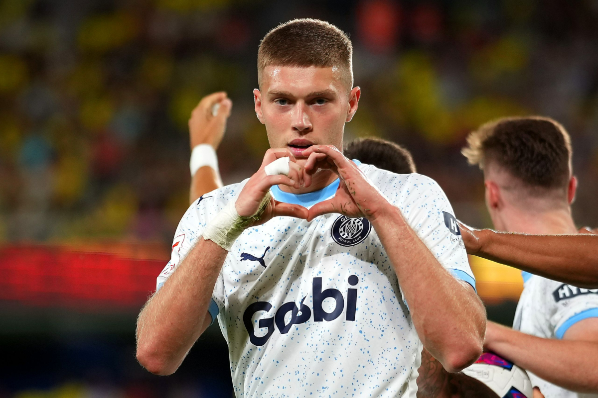 Πρώτος σκόρερ της Χιρόνα με 11 γκολ στο πρωτάθλημα ο Ουκρανός Αρτέμ Ντόβμπικ.