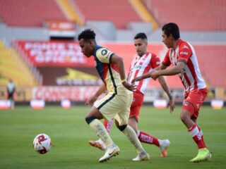 Νεκάξα - Κλαμπ Αμέρικα