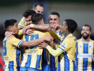 ΑΠΟΕΛ - Καρμιώτισσα Πάνω Πολεμιδίων