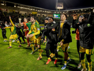 Εξέλσιορ Μαασλάους - Ντεν Χάαγκ