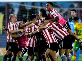 Εστουδιάντες - Μπελγράνο