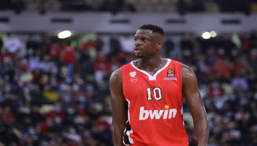 Το παίρνει πάνω του ο Φαλ