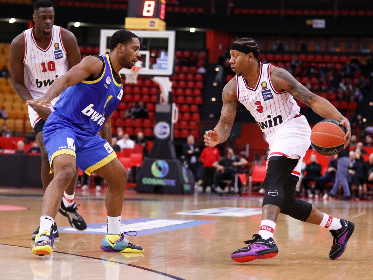 Novibet: Ολυμπιακός – Περιστέρι με ειδικά στοιχήματα και ενισχυμένες αποδόσεις (16/02)