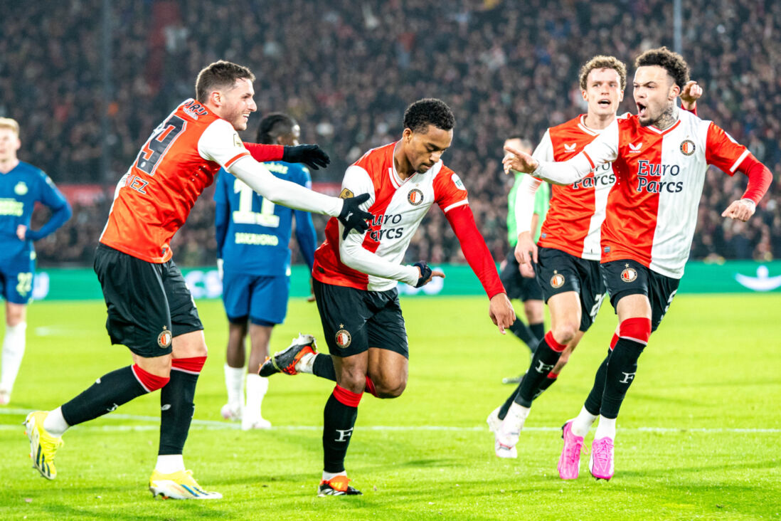 Ο Γιούριεν Τίμπερ πέτυχε το μοναδικό γκολ στο Φέγενορντ - Αϊντχόφεν