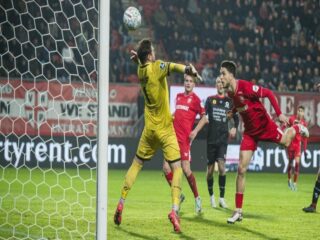 Εξέλσιορ - Τβέντε