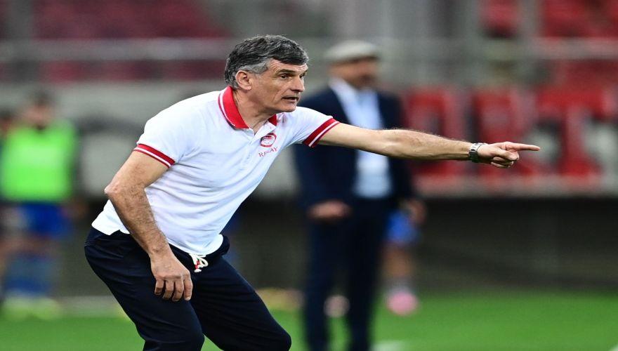 Αυτός, ο άνθρωπος αυτός!