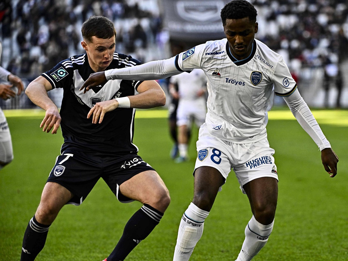 troya-mpornto-030224