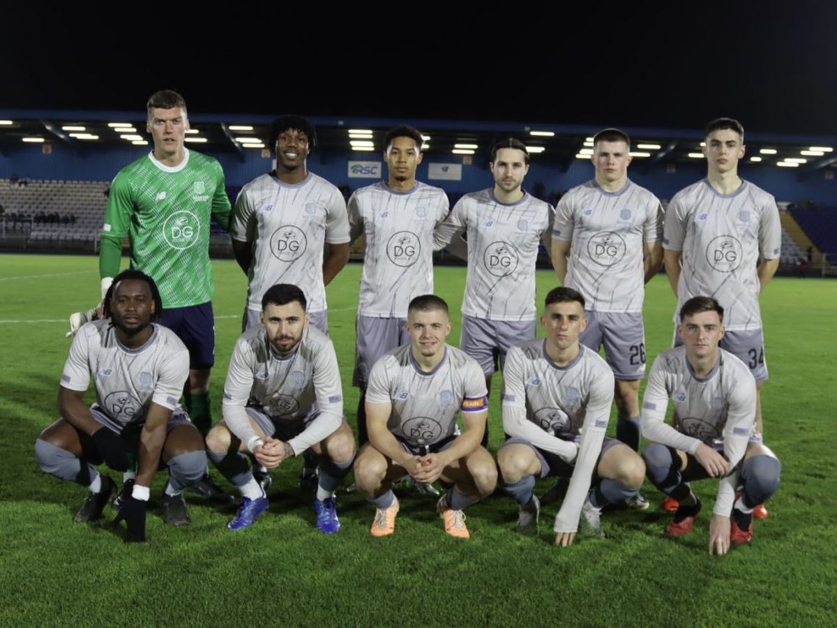 Επιστροφή στην πρώτη κατηγορία της χώρας για τη Γουότερφορντ Γιουνάιτεντ.