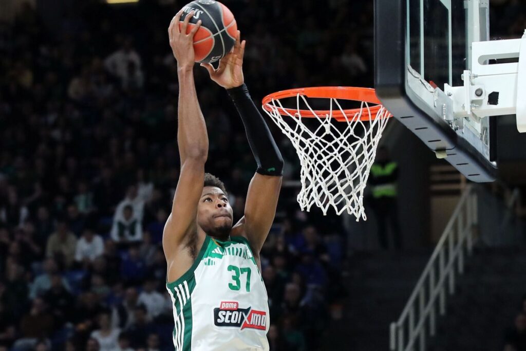 Κώστας Αντετοκούνμπο