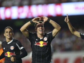 Μπραγκαντίνο - Φλαμένγκο