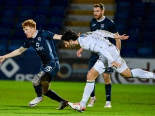 Νταντί - Ρος Κάουντι