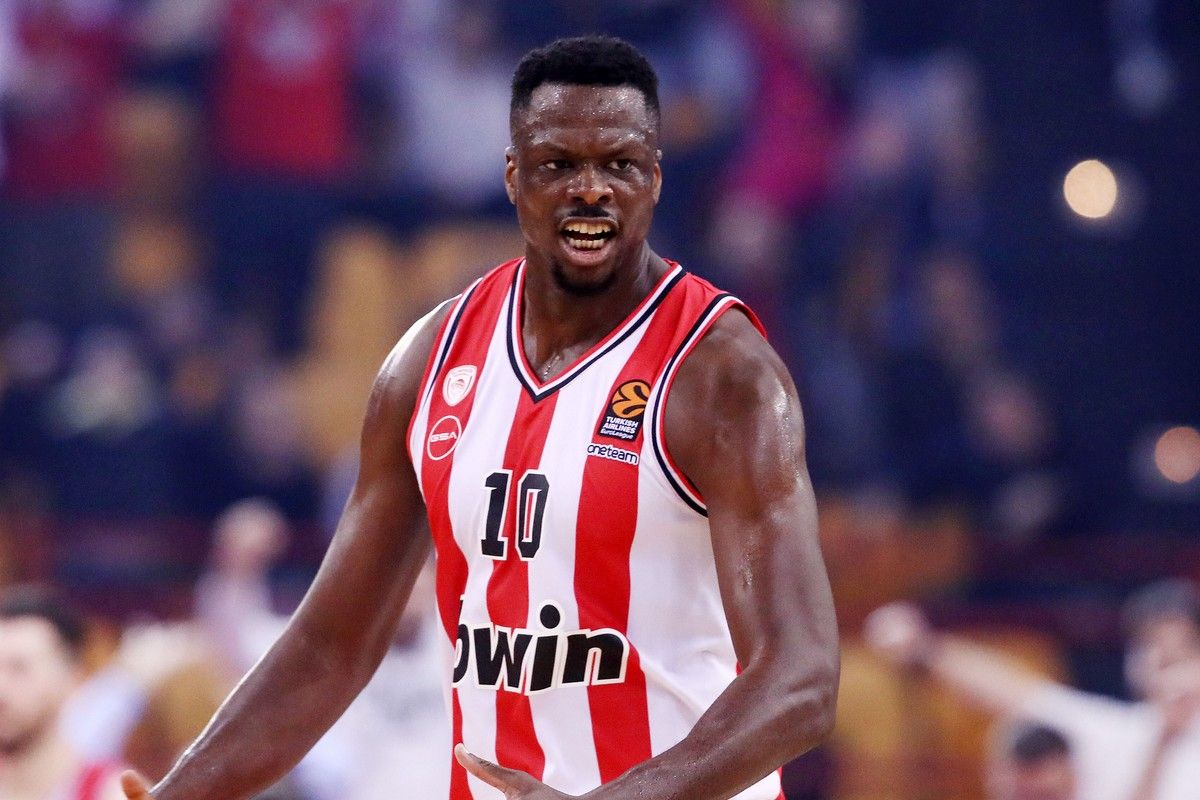 Μουσταφά Φαλ