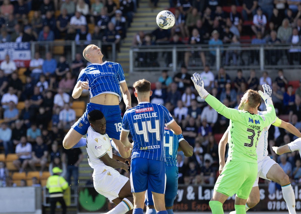 ntanti-sent-tzonston-110224