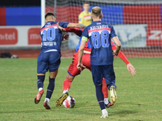 Πόσουσιε - Ζβιέζντα 09