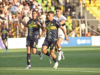 Κόλο Κόλο - Τρινιντένσε