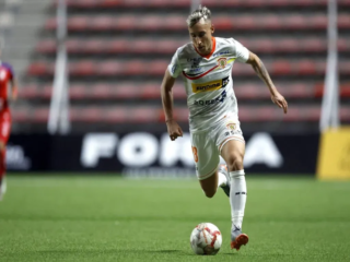 Κομπρελόα - Ουνιόν Εσπανιόλα