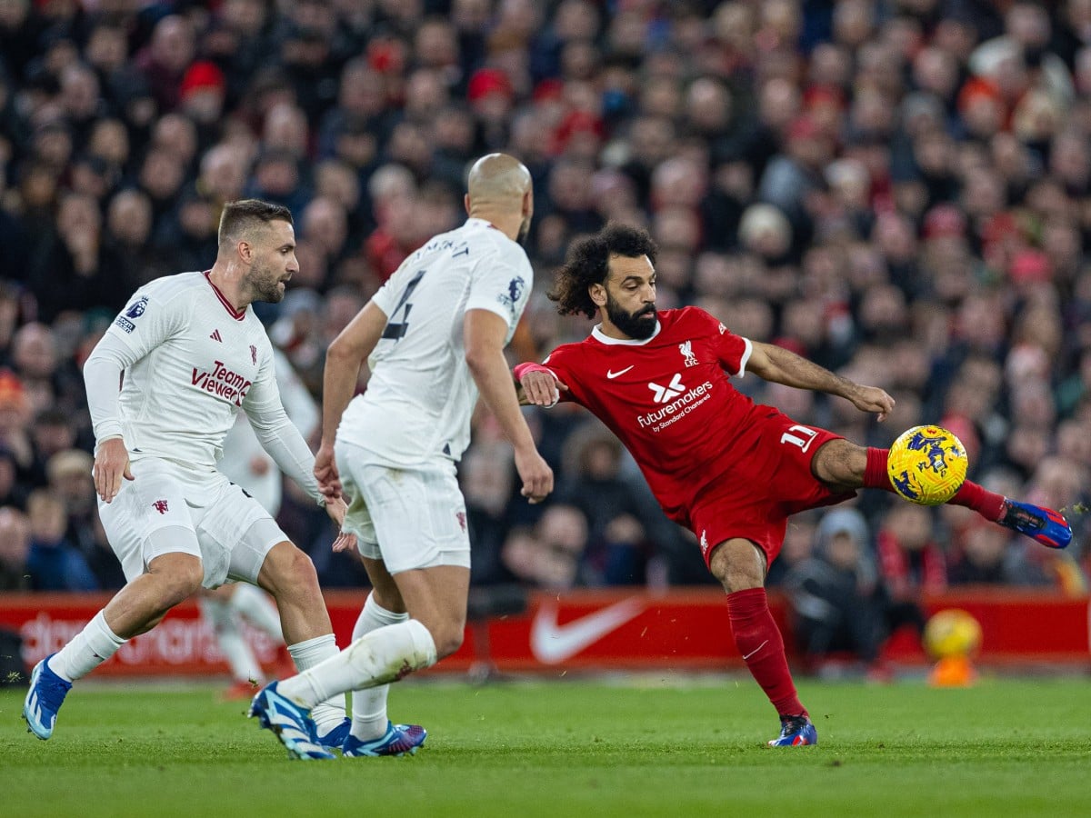 Novibet: Γιουνάιτεντ – Λίβερπουλ & Τσέλσι – Λέστερ με ειδικά στοιχήματα (17/03)