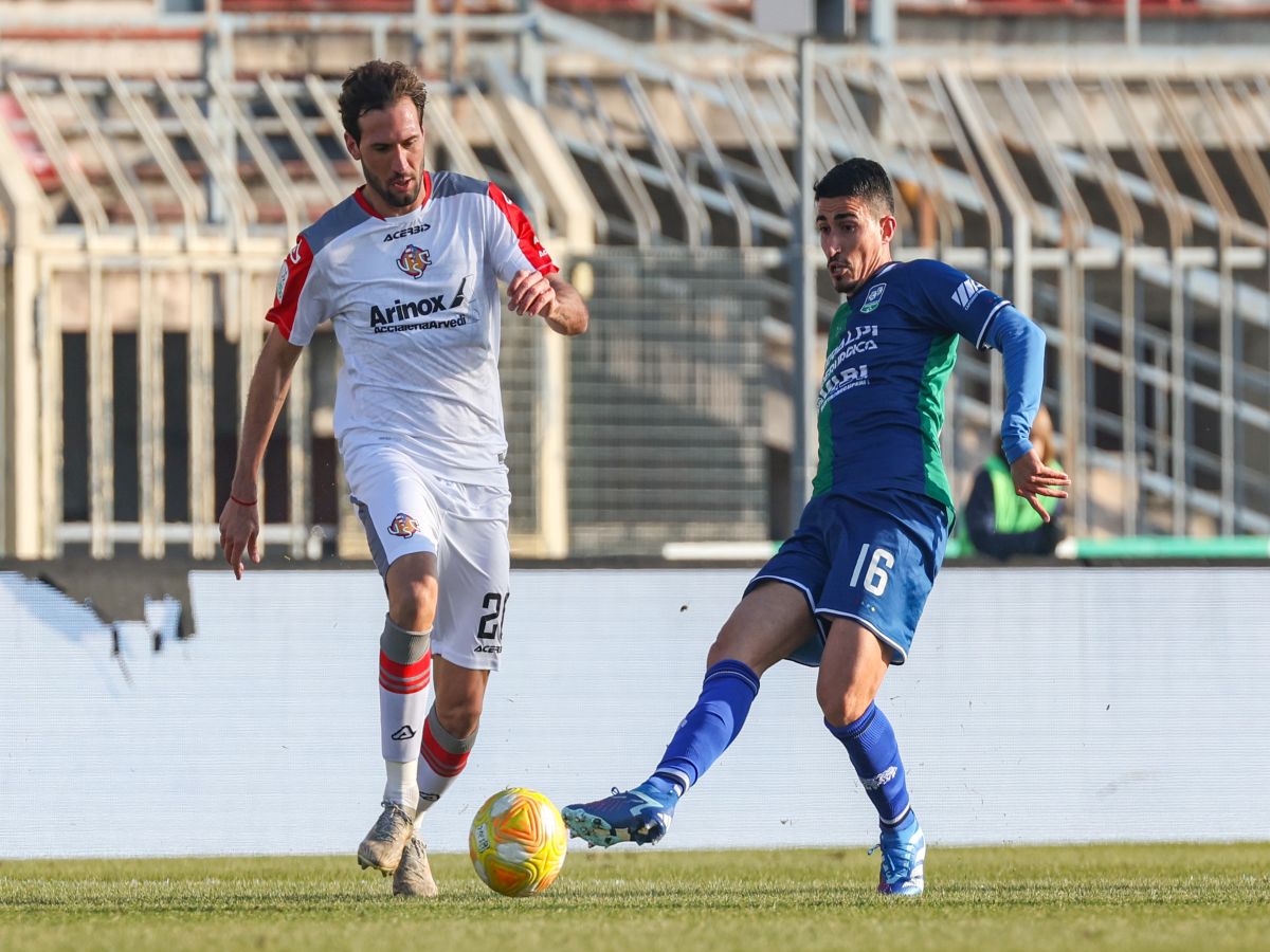 kremoneze-feralpisalo-010424