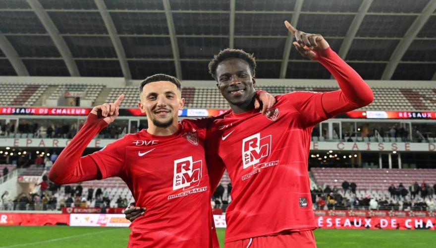 Τέσσερις σκέψεις και ένα combo