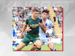 Μπλάκμπερν - Πλίμουθ