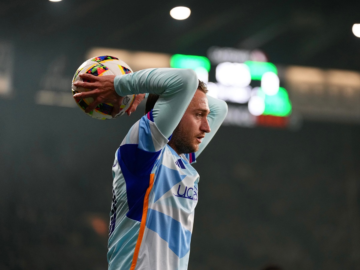 dc-gioynaitent-koloranto-rapints-040525