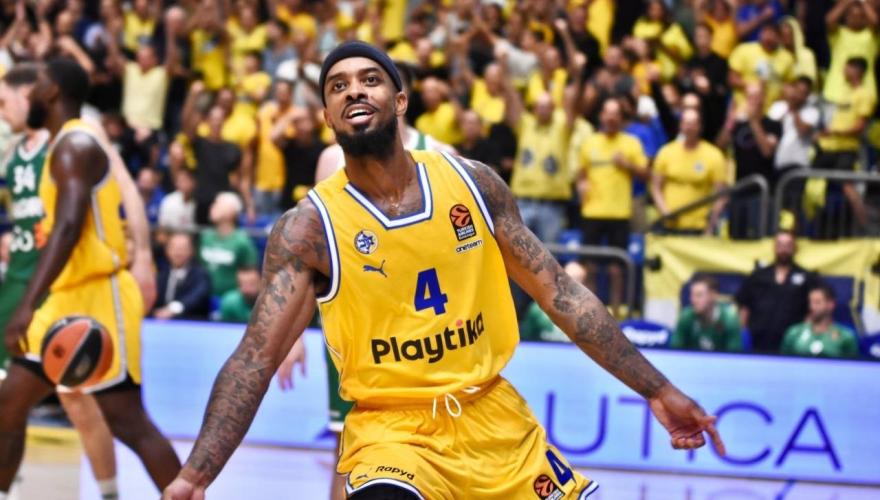 Ο Μπράουν δείχνει την ποιότητά του