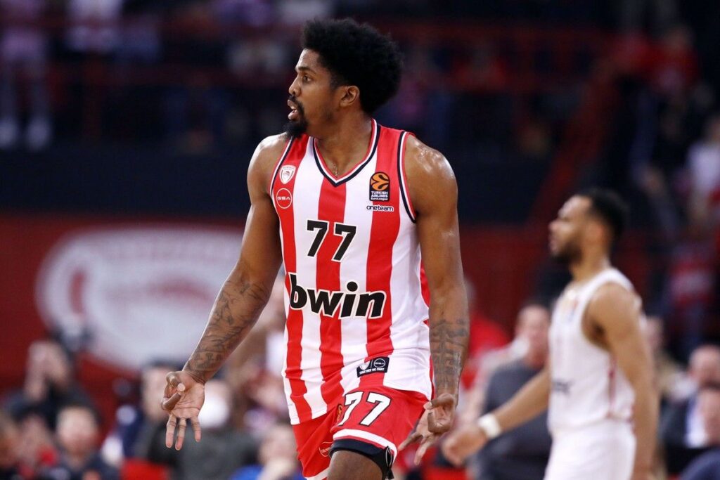 Ολυμπιακός - Βίρτους Μπολόνια Live Streaming Ζωντανά (07/03)