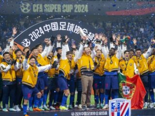 Σανγκάη Σενχούα - Qingdao West Coast