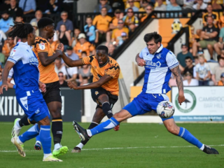 Μπρίστολ Ρόβερς - Κέμπριτζ