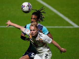 Κέμπριτζ - Γουίκομ