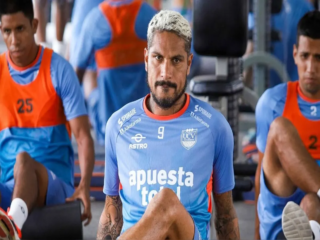 Σέσαρ Βαγέχο - Ντεφένσα Χουστίσια