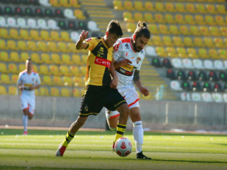 Κοκίμπο Ουνίδο - Κομπρελόα