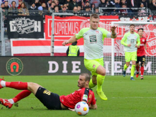 Καϊζερσλάουτερν - Βέεν