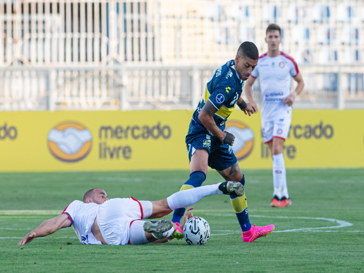 oynion-la-kalera-everton-nte-vina-200424