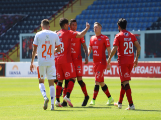 Ατλέτικο Νιουμπλένσε - Κομπρελόα