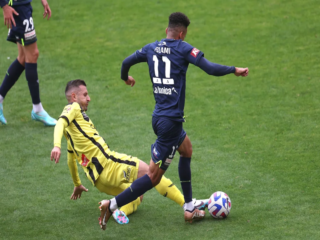 Ουέλινγκτον Φοίνιξ - Μέλμπουρν Βίκτορι