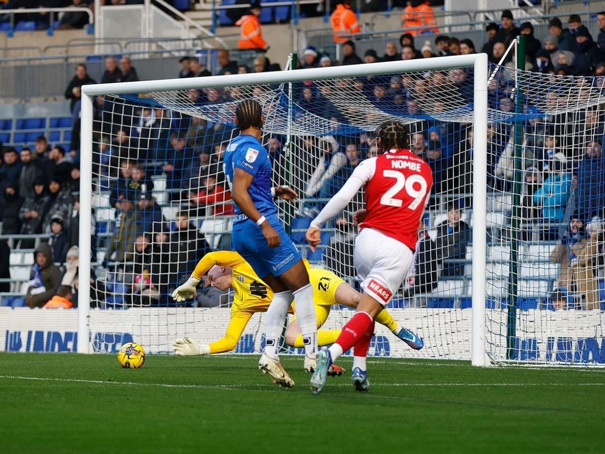 roderam-gioynaitent-mpermigxam-200424