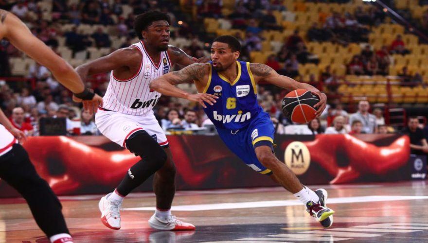 Ο Πίτερς κάνει τη διαφορά