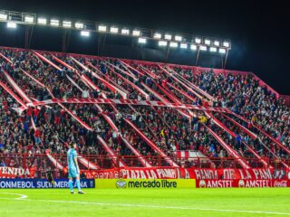 Αρχεντίνος Τζούνιορς - Ροζάριο Σεντράλ