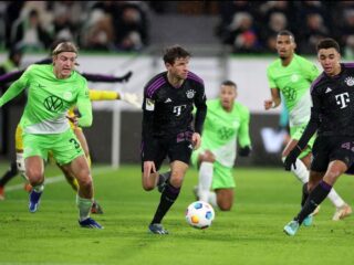 Μπάγερν - Βόλφσμπουργκ