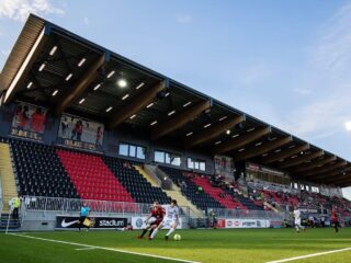 Μπρομαποϊκάρνα - Τζουργκάρντεν