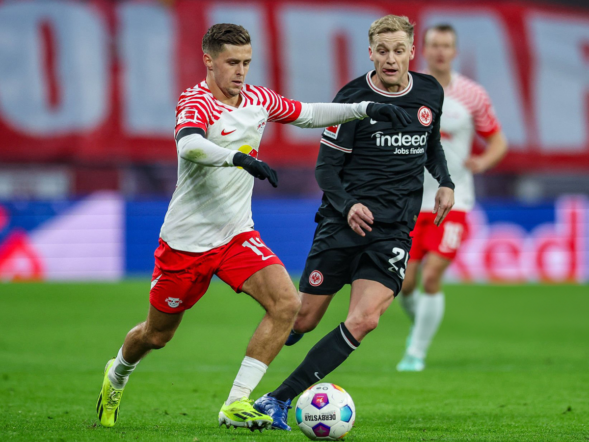 aintraxt-frankfoyrtis-leipsia-180524