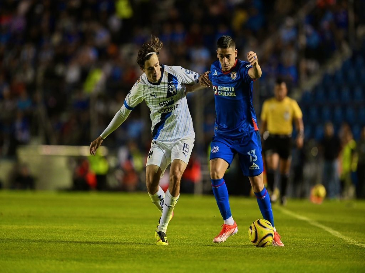 monterei-kroyz-azoyl-170524